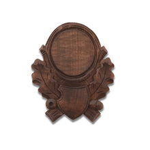 Carica l'immagine nel visualizzatore di Gallery, Piatto trofeo capriolo intagliato a mano tipo 262