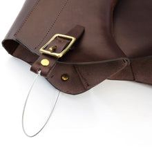 Load image into Gallery viewer, Ostermayer hunting leather gaiters
